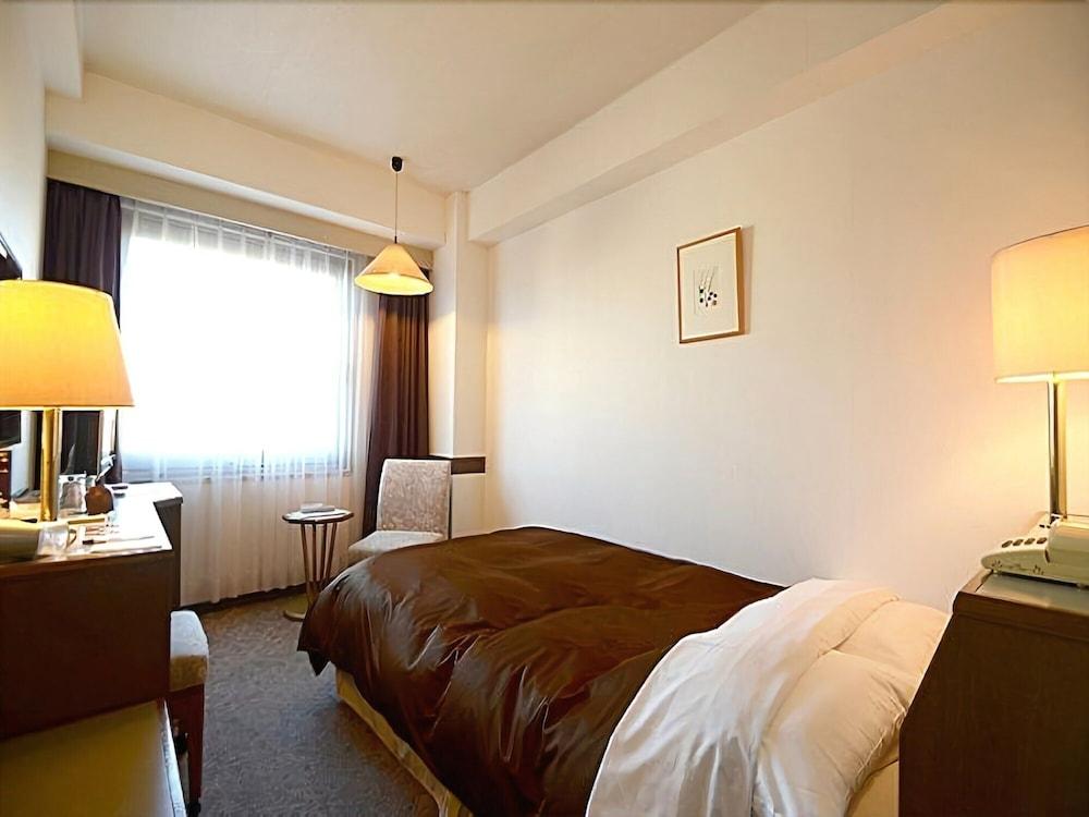 Hotel Excel Окаяма Екстериор снимка