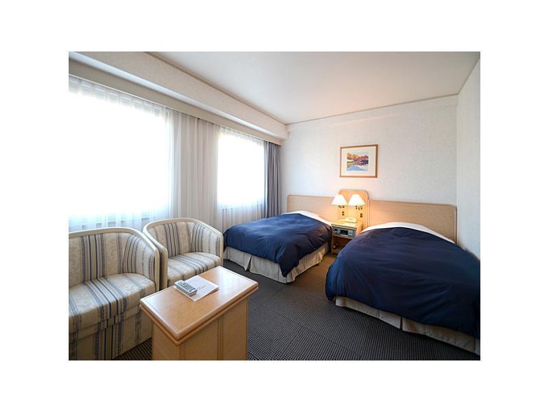 Hotel Excel Окаяма Екстериор снимка
